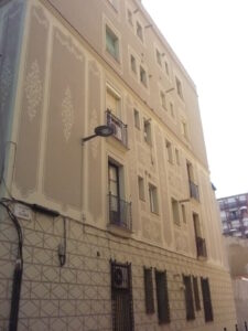 Restauración de elementos estructurales en edificio antiguo